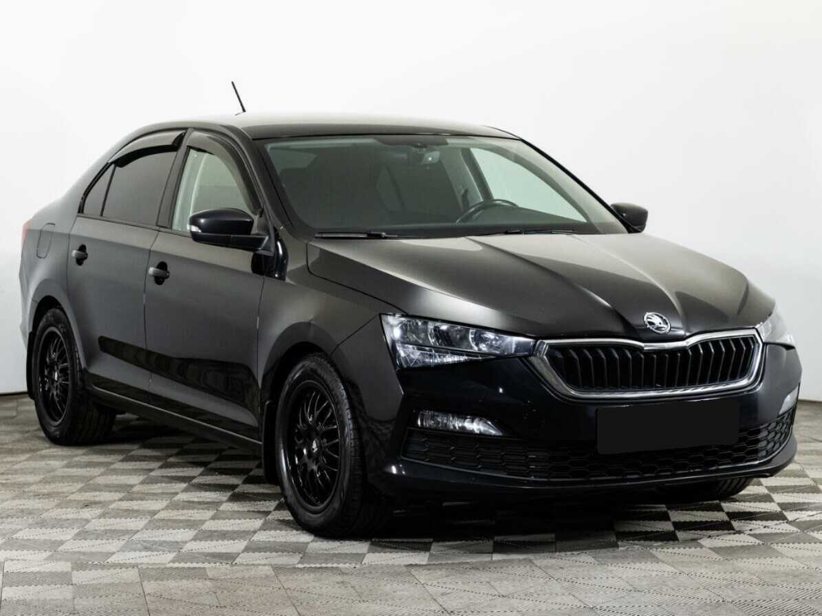 Skoda Rapid с пробегом — 2021 год. Фото: #2