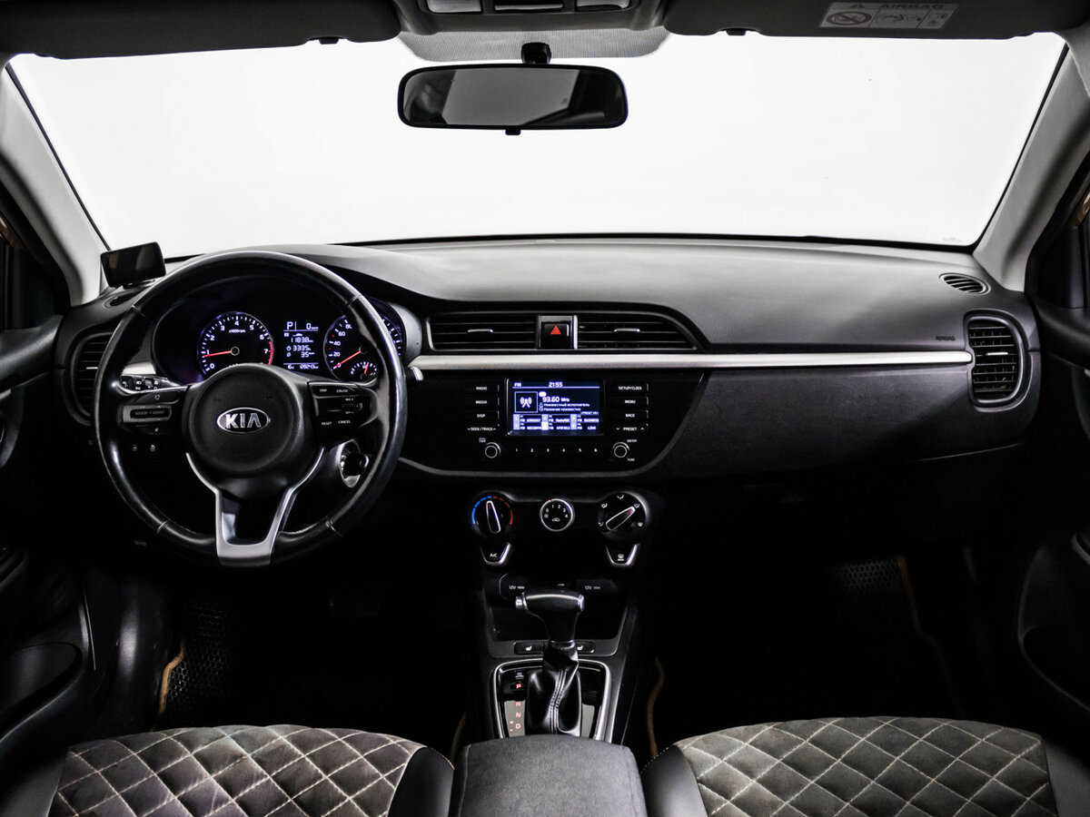 Kia Rio с пробегом — 2017 год. Фото: #8