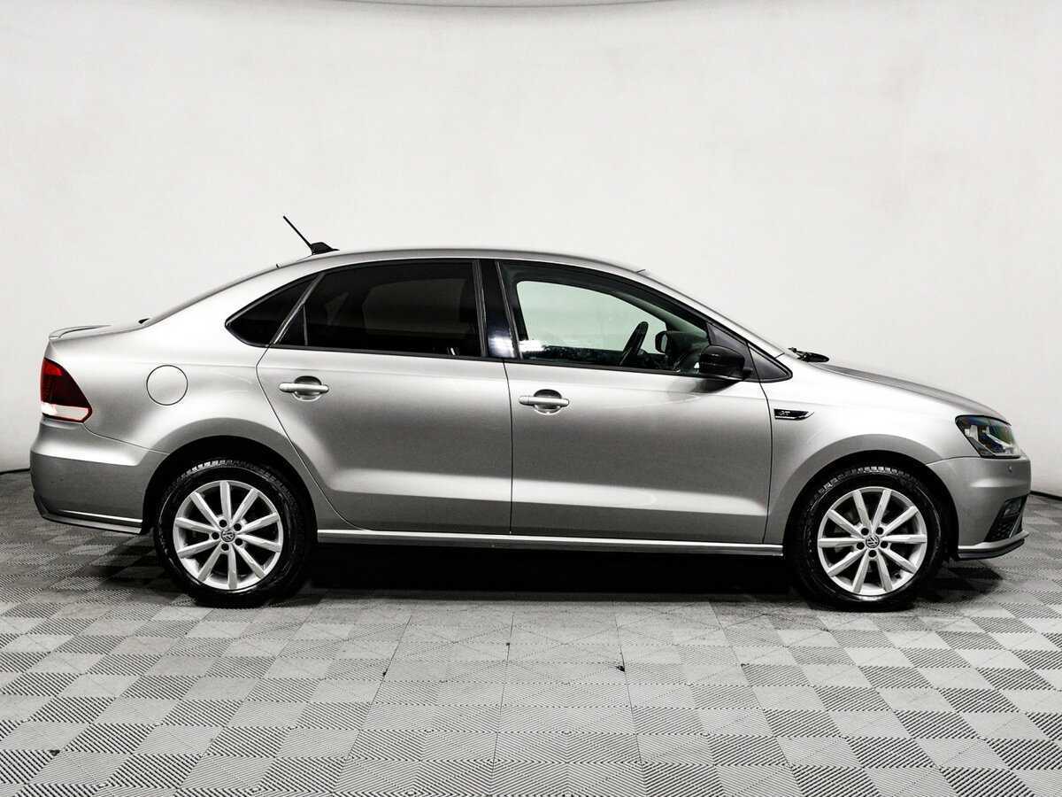 Volkswagen Polo с пробегом — 2017 год. Фото: #3
