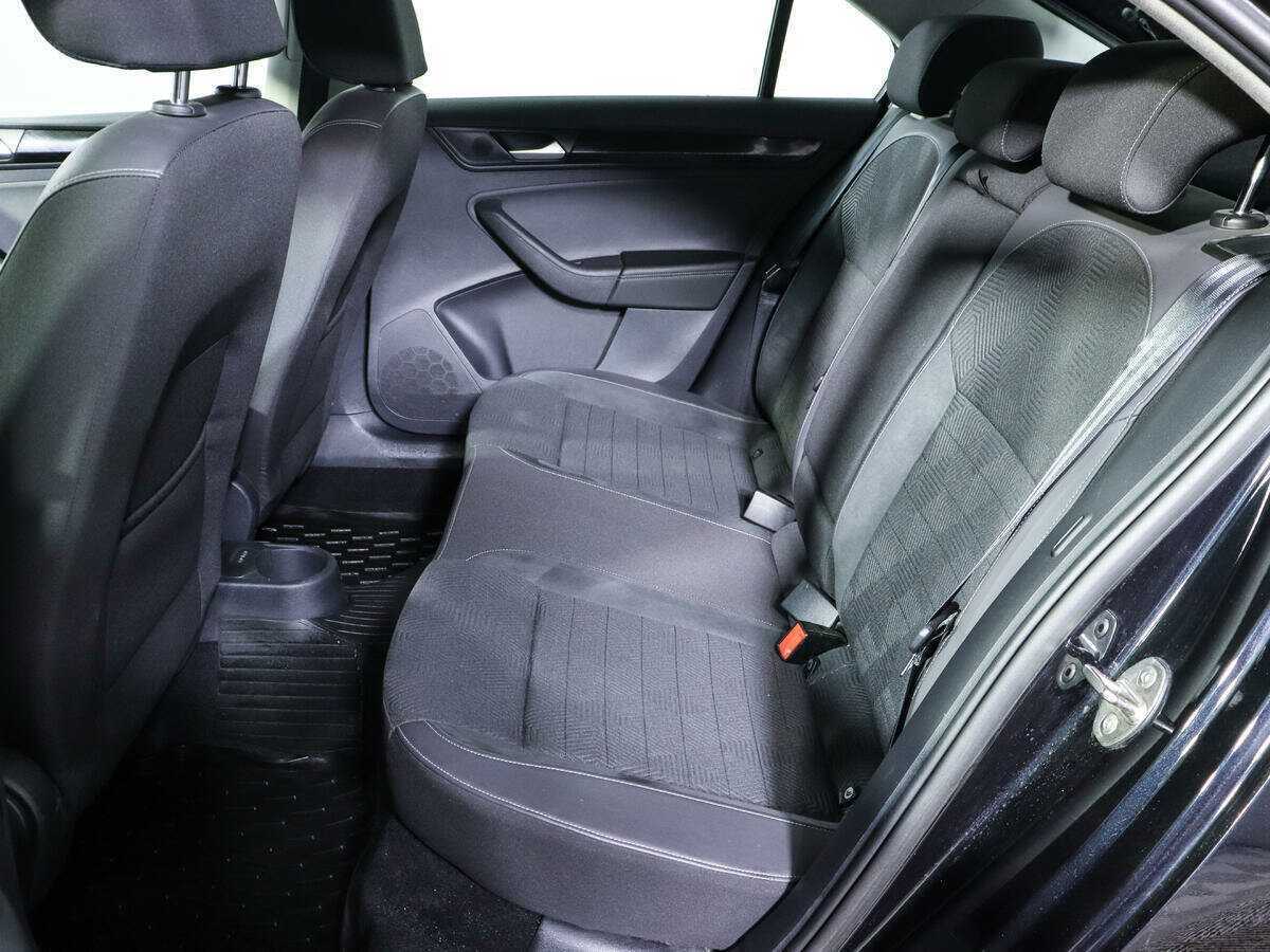 Volkswagen Polo с пробегом — 2020 год. Фото: #7