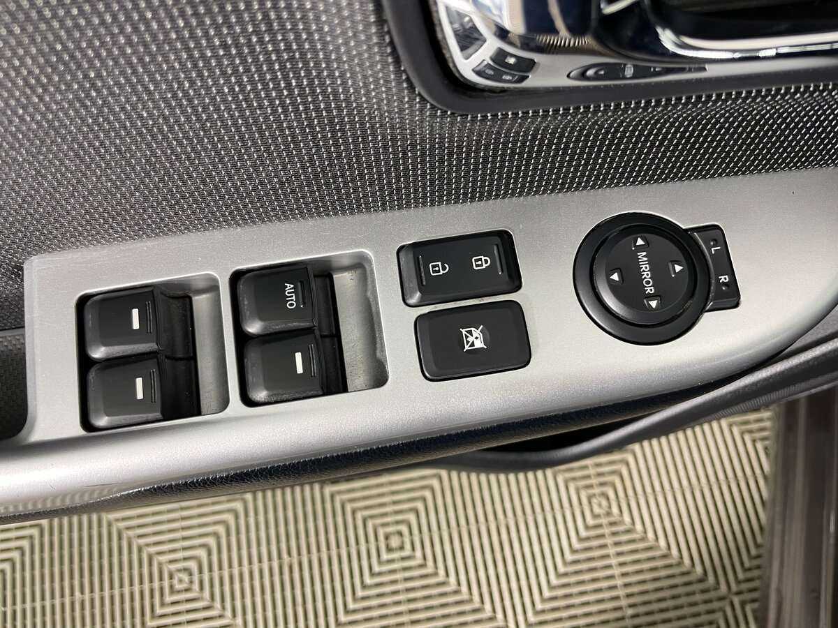 Kia Rio с пробегом — 2014 год. Фото: #15