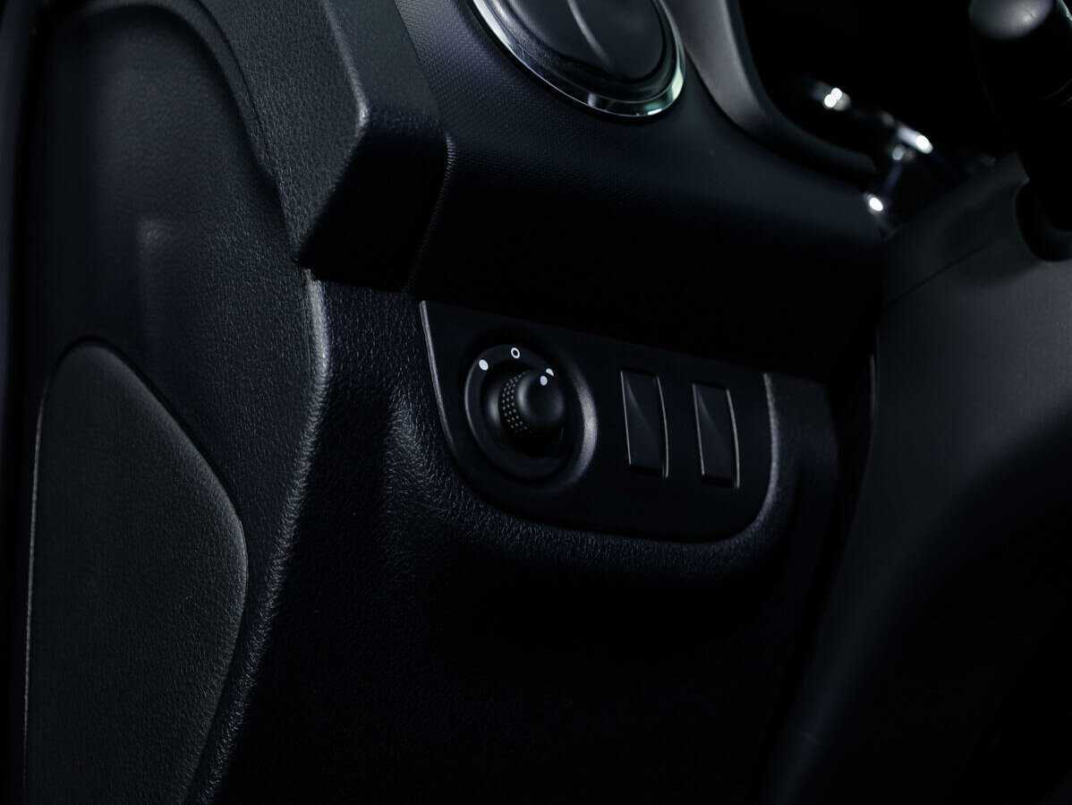 Renault Sandero с пробегом — 2020 год. Фото: #18