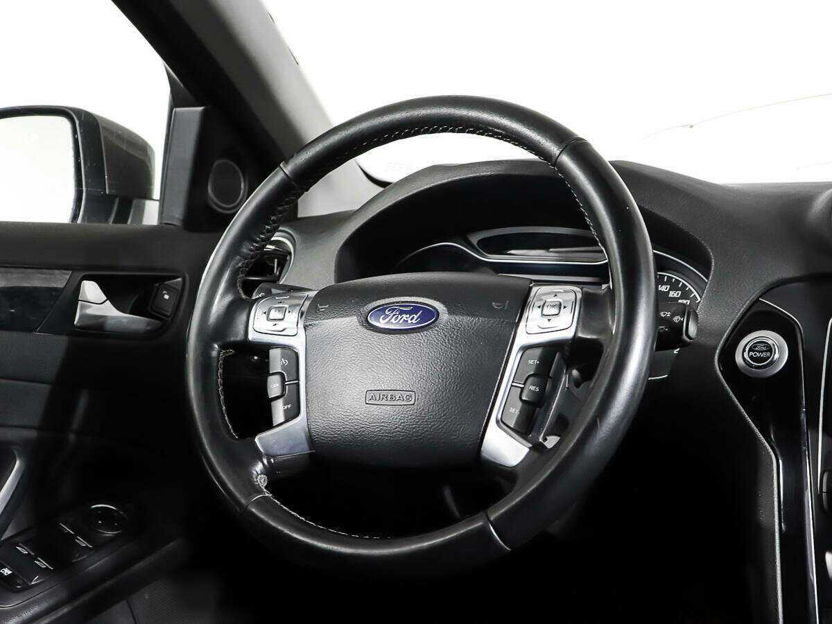 Ford Mondeo с пробегом — 2013 год. Фото: #15