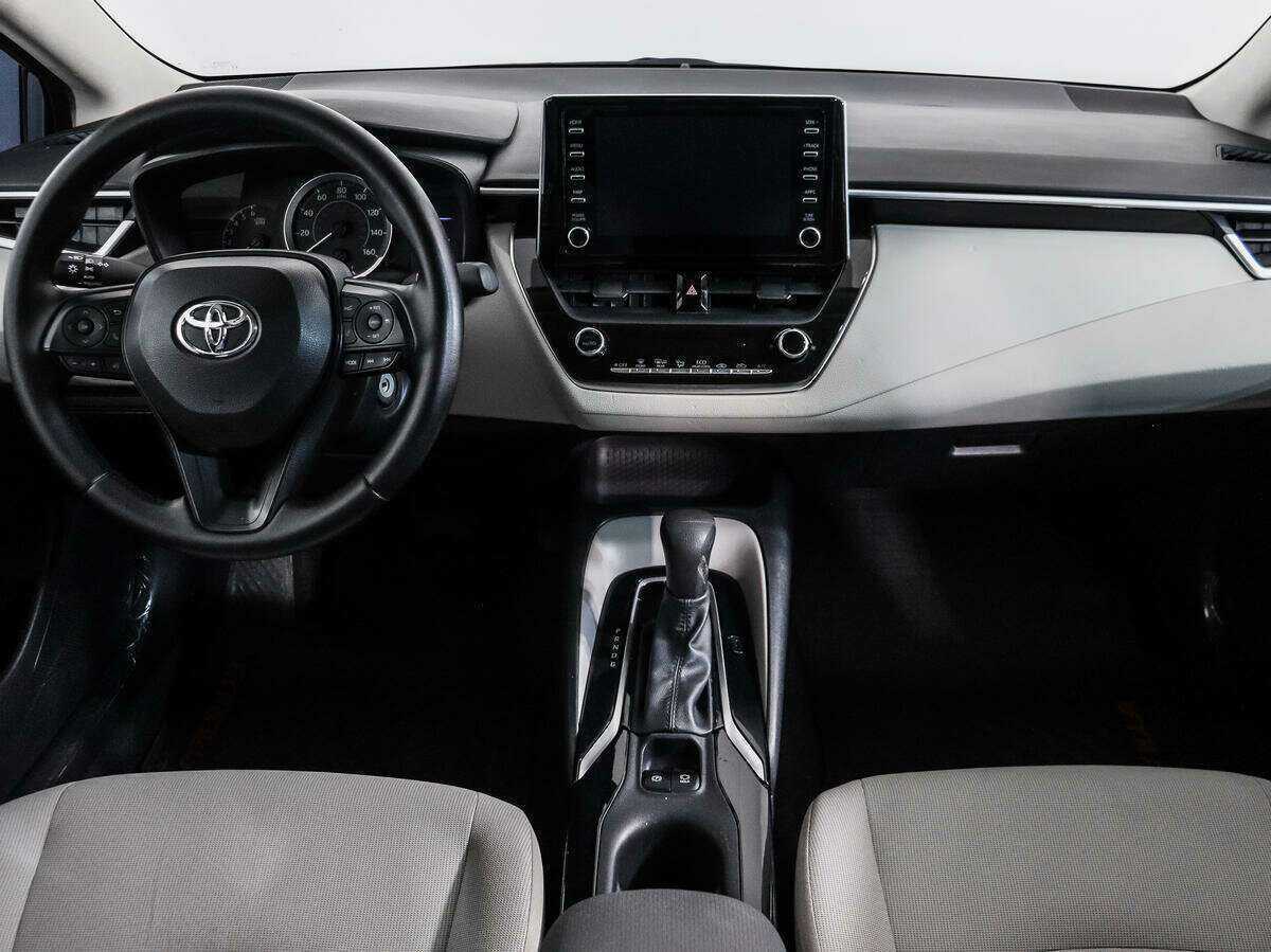 Toyota Corolla с пробегом — 2021 год. Фото: #11