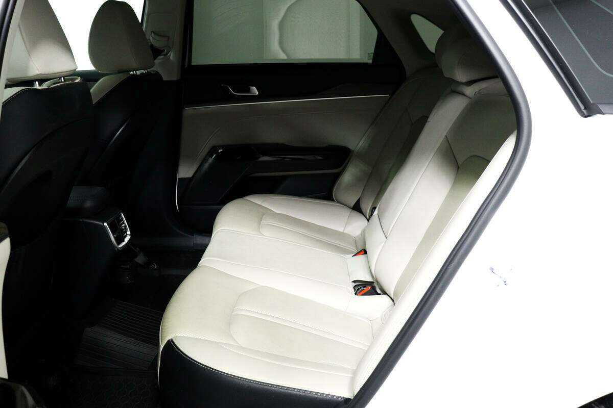 Kia K5 с пробегом — 2021 год. Фото: #11