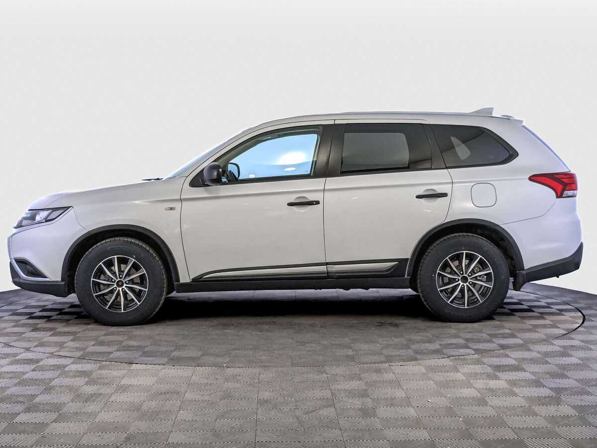 Mitsubishi Outlander с пробегом — 2019 год. Фото: #7