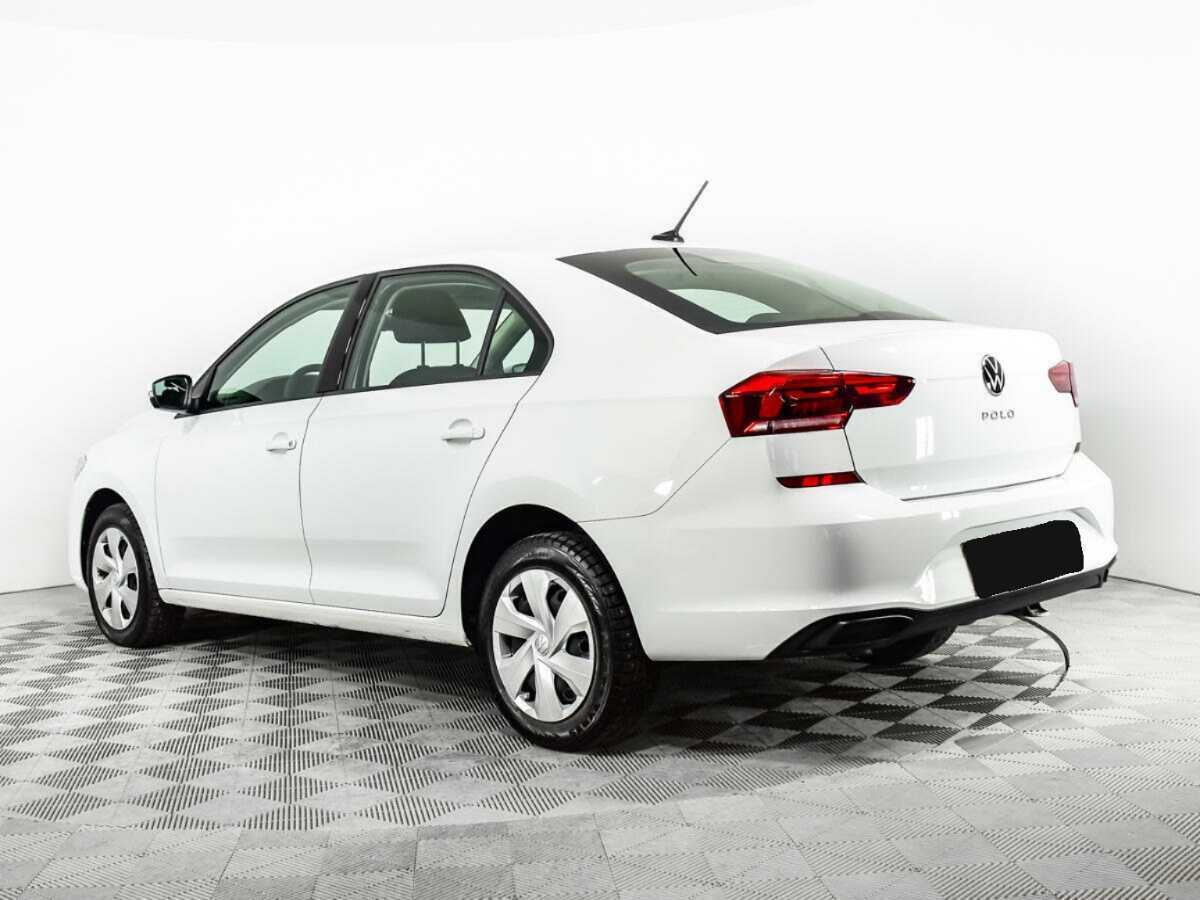 Volkswagen Polo с пробегом — 2021 год. Фото: #6