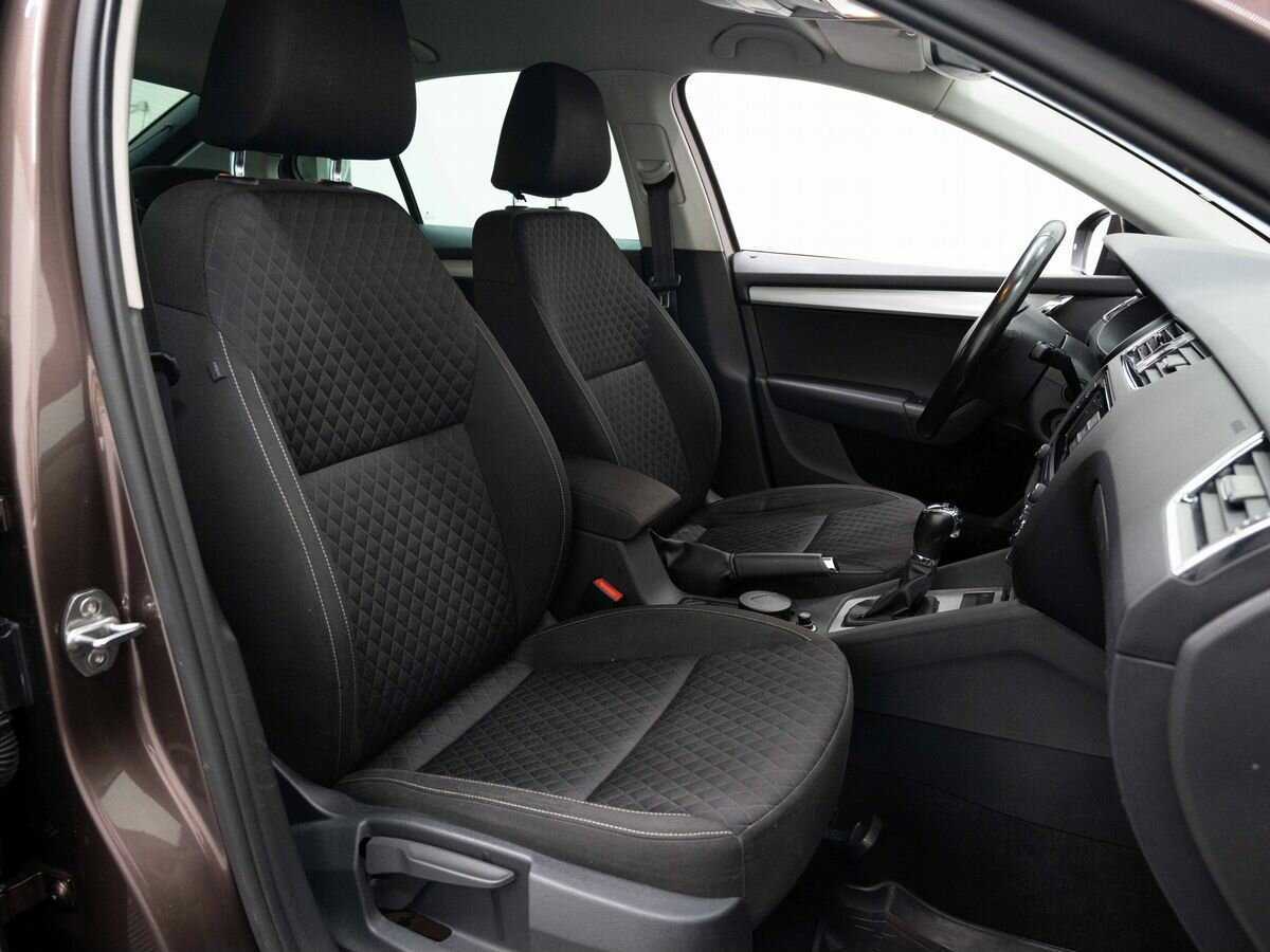 Skoda Octavia с пробегом — 2016 год. Фото: #13