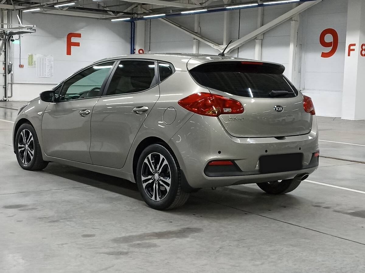Kia Ceed с пробегом — 2015 год. Фото: #6