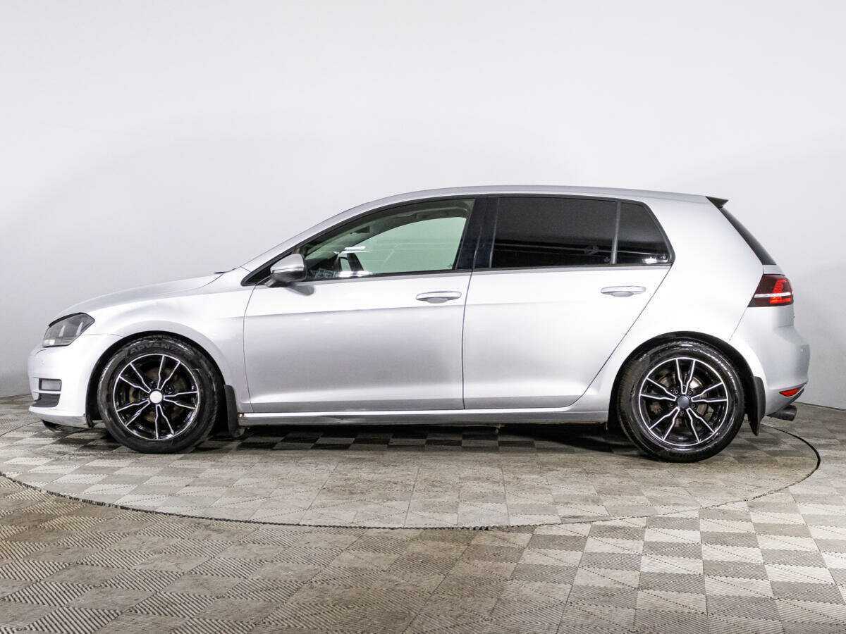 Volkswagen Golf с пробегом — 2013 год. Фото: #3