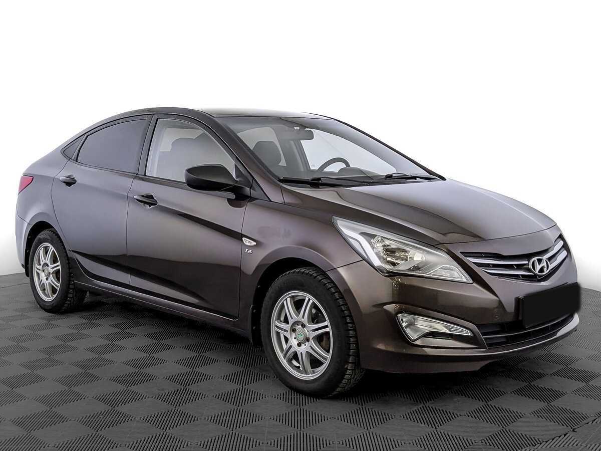 Hyundai Solaris с пробегом — 2016 год. Фото: #2
