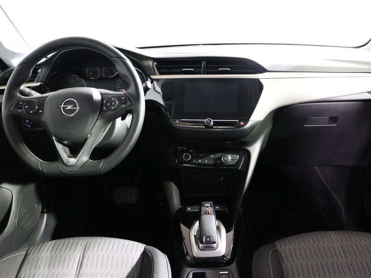 Opel Corsa с пробегом — 2022 год. Фото: #9