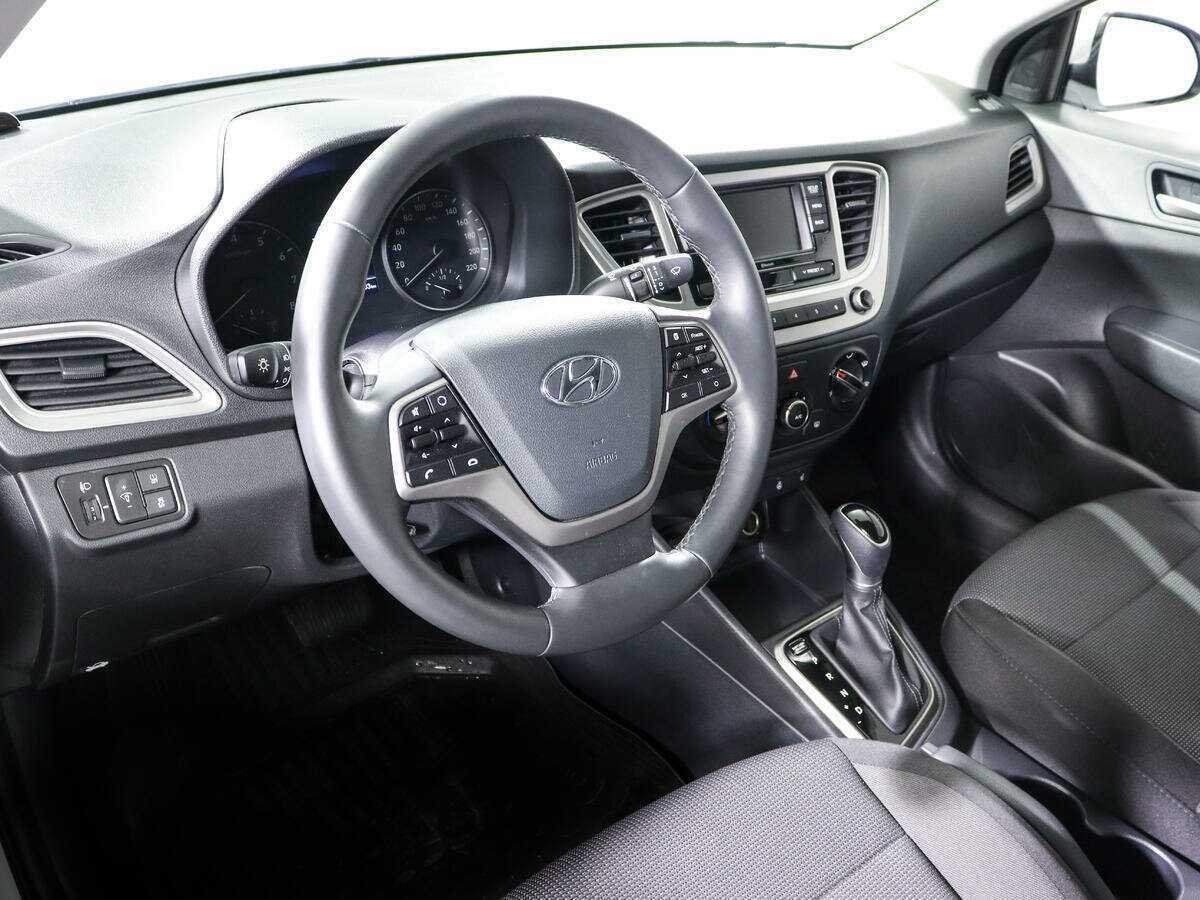 Hyundai Solaris с пробегом — 2020 год. Фото: #13
