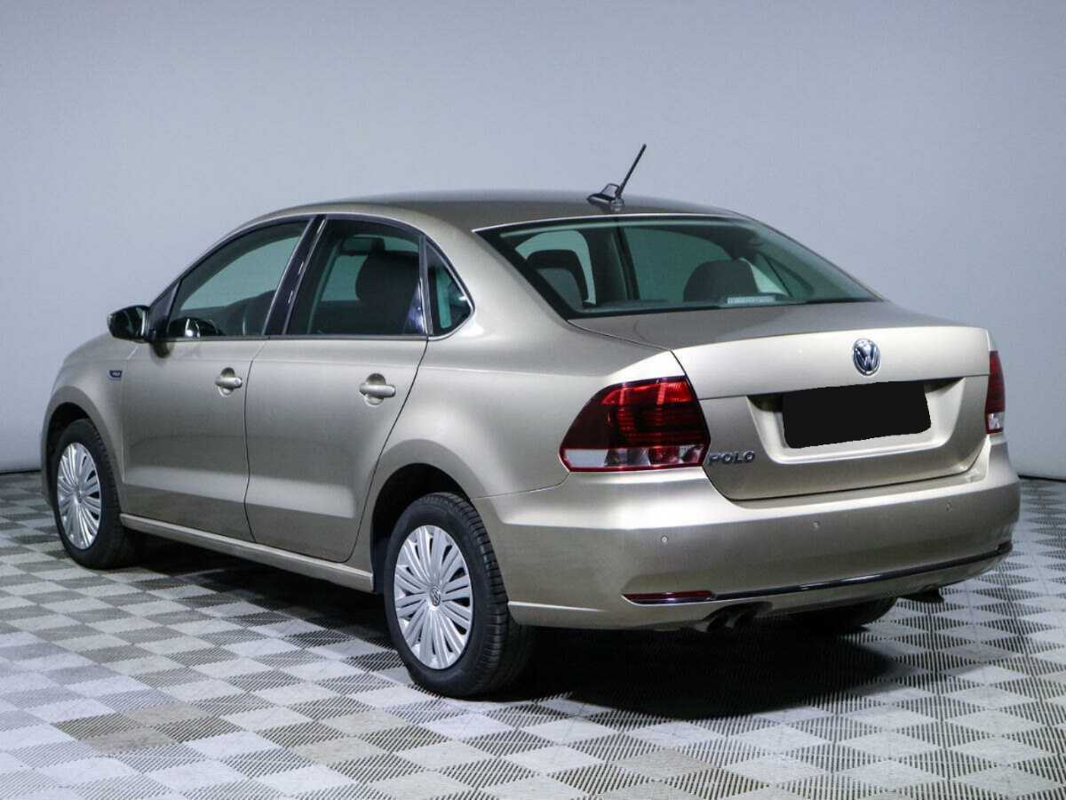 Volkswagen Polo с пробегом — 2019 год. Фото: #6