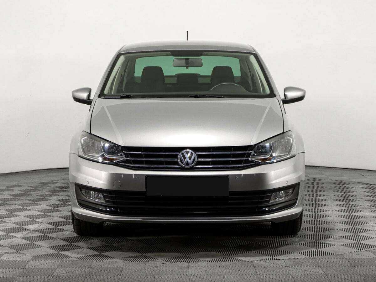 Volkswagen Polo с пробегом — 2019 год. Фото: #1