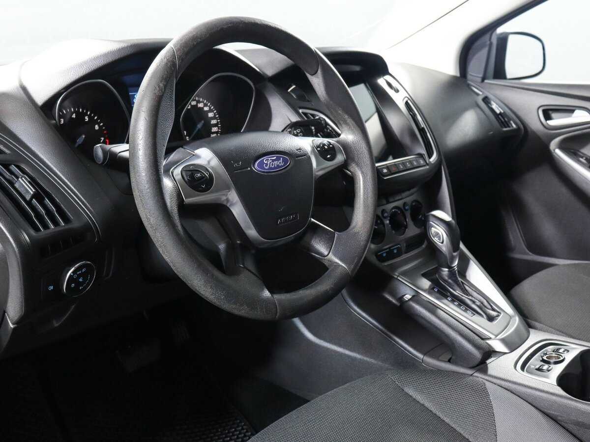 Ford Focus с пробегом — 2014 год. Фото: #10