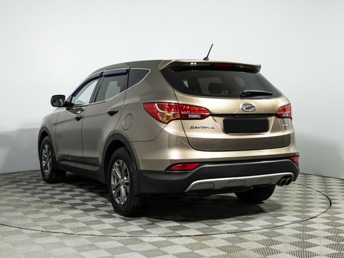Hyundai Santa Fe с пробегом — 2013 год. Фото: #5