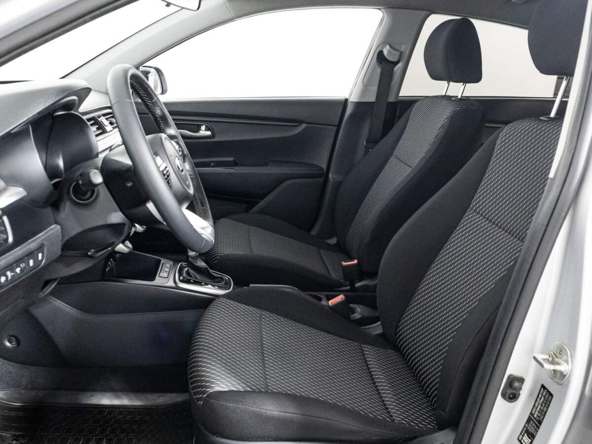 Kia Rio с пробегом — 2020 год. Фото: #15