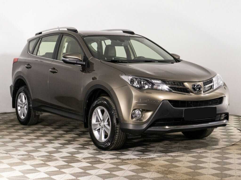 Toyota RAV4 с пробегом — 2013 год. Фото: #2