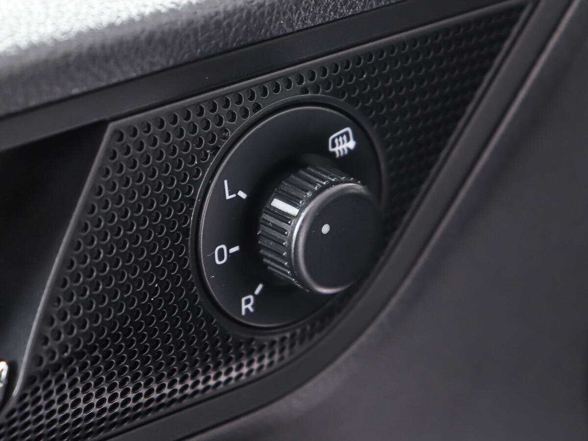 Skoda Rapid с пробегом — 2019 год. Фото: #14