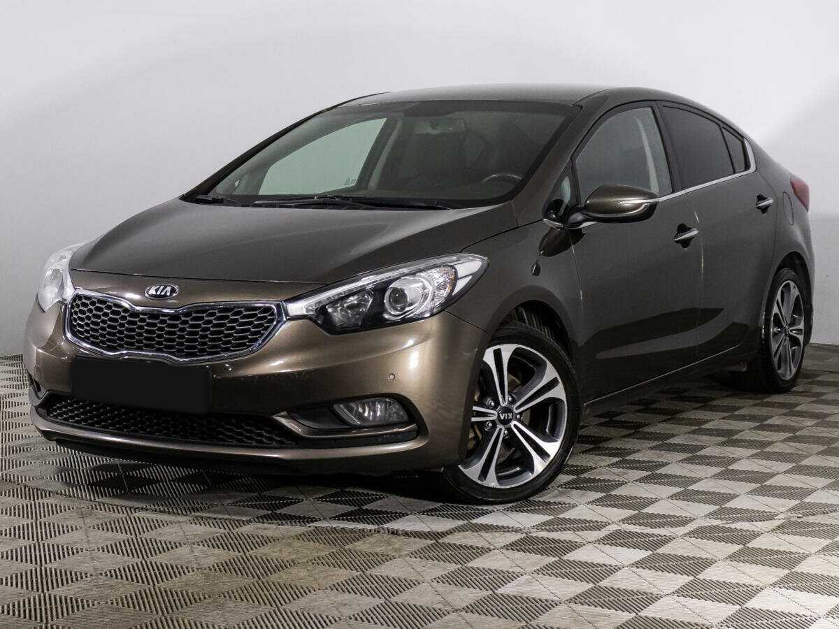 Kia Cerato с пробегом — 2015 год. Посмотреть фото