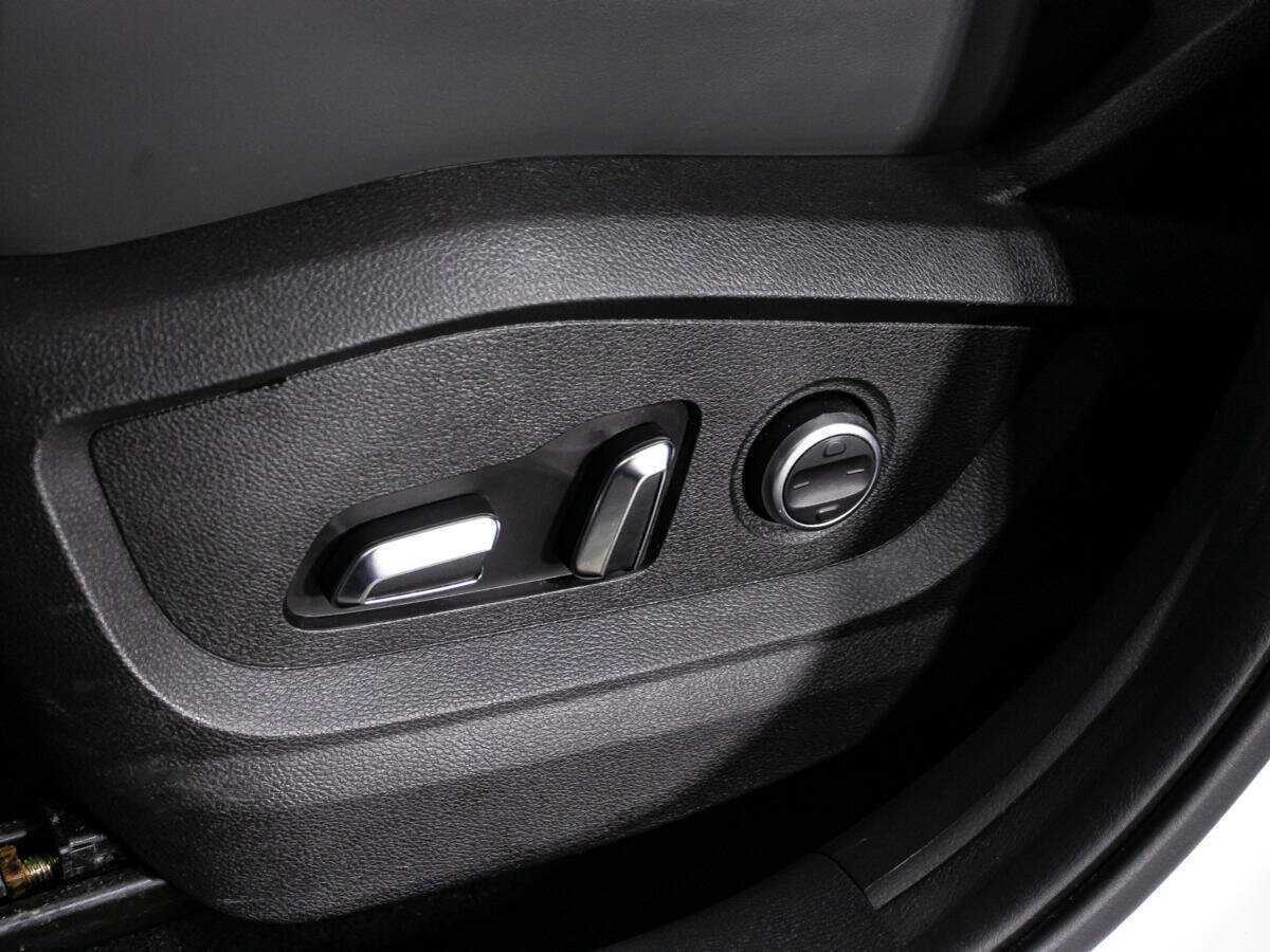 EXEED LX с пробегом — 2023 год. Фото: #14