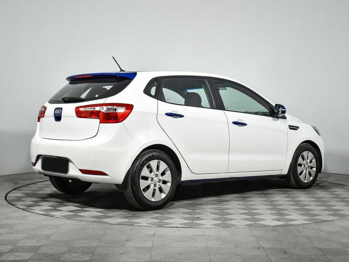 Kia Rio с пробегом — 2013 год. Фото: #4