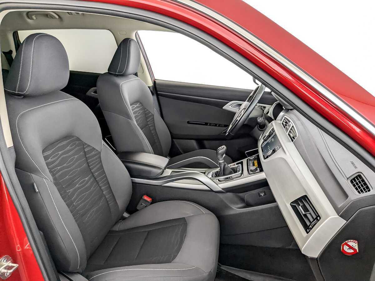 Geely Atlas с пробегом — 2020 год. Фото: #22