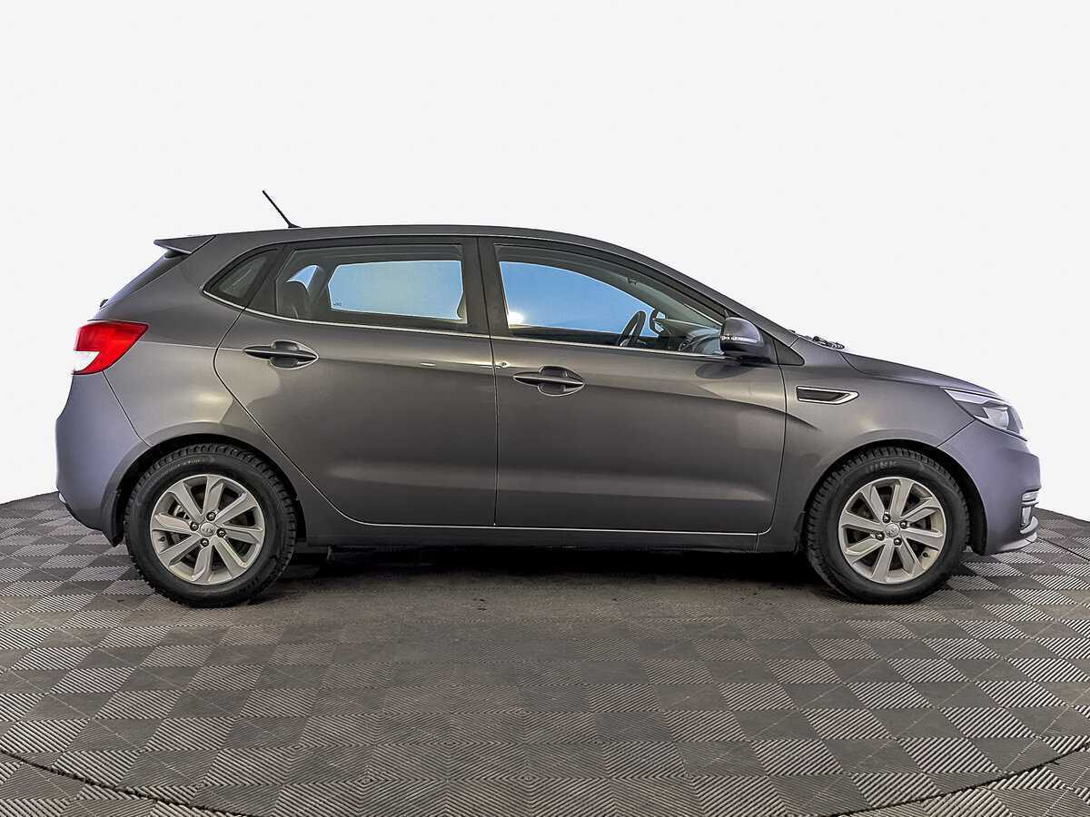 Kia Rio с пробегом — 2016 год. Фото: #3
