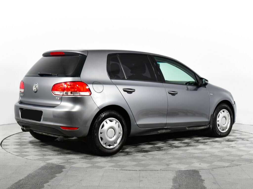 Volkswagen Golf с пробегом — 2012 год. Фото: #4