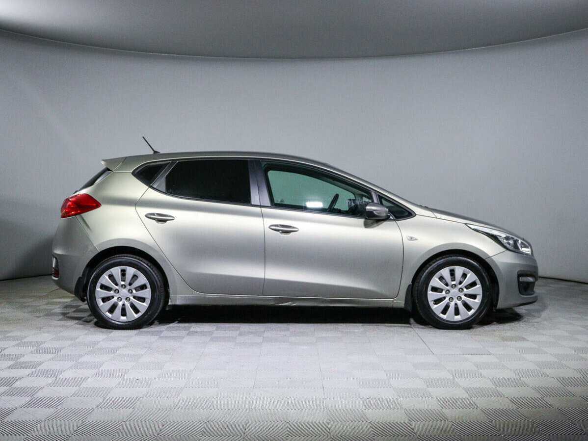 Kia Ceed с пробегом — 2015 год. Фото: #3