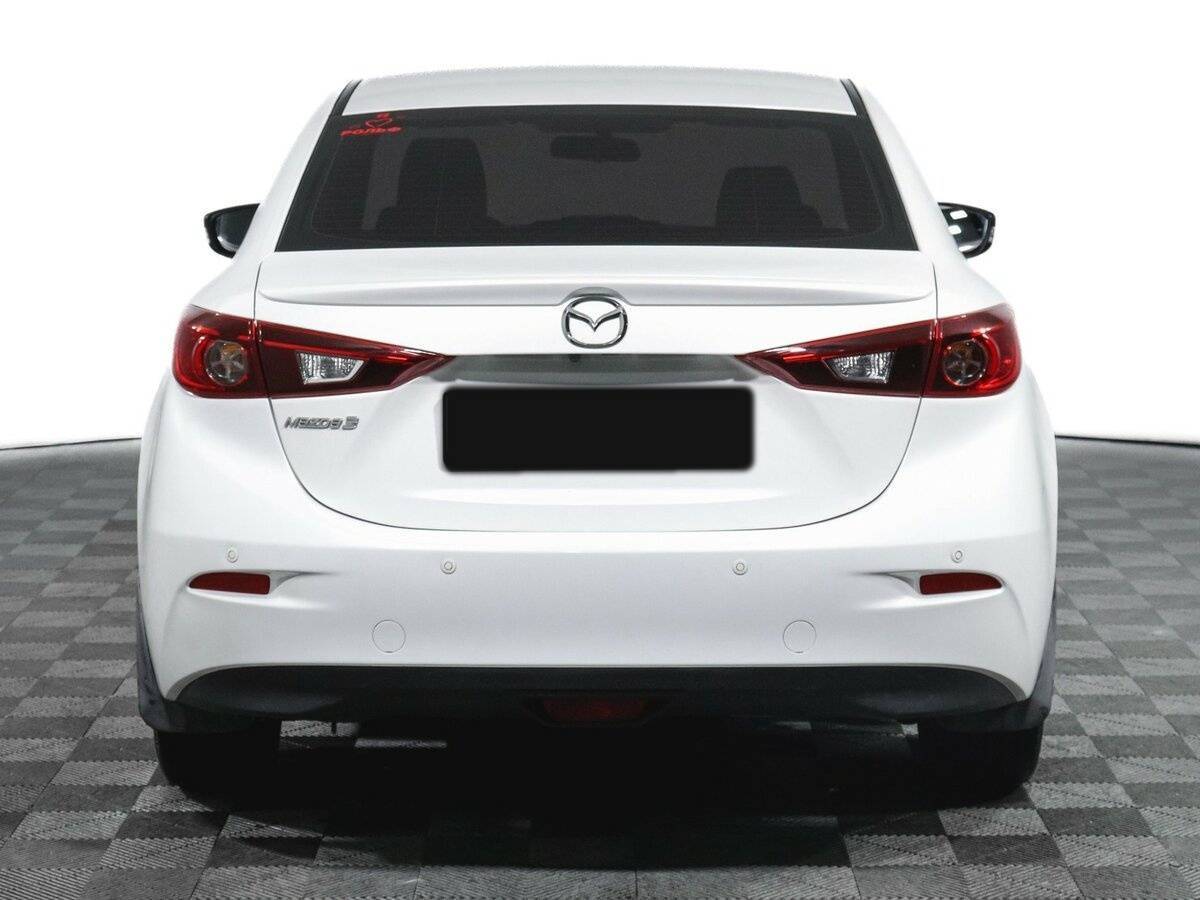 Mazda 3 с пробегом — 2016 год. Фото: #5