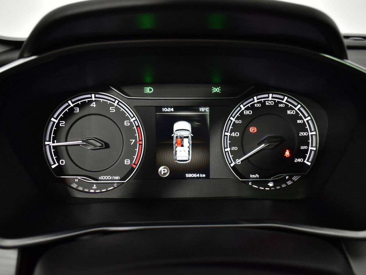 Geely Coolray с пробегом — 2021 год. Фото: #15