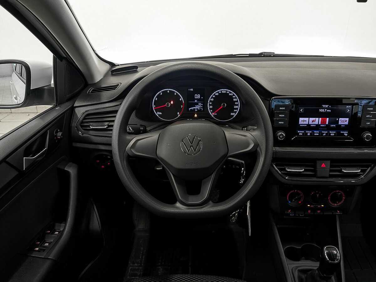 Volkswagen Polo с пробегом — 2020 год. Фото: #21
