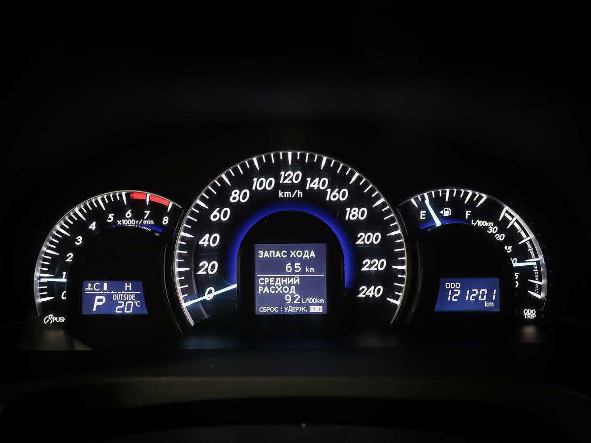 Toyota Camry с пробегом — 2014 год. Фото: #13