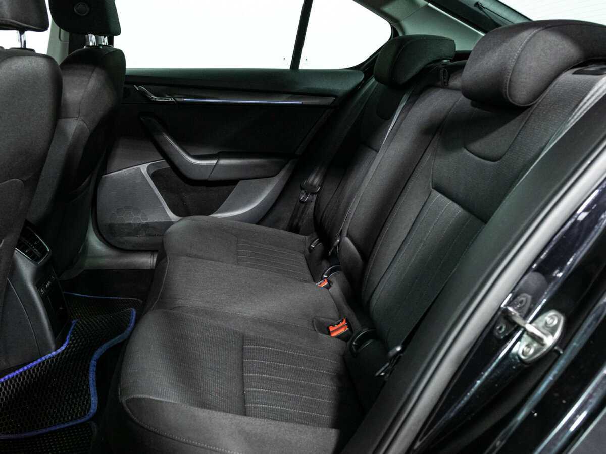 Skoda Octavia с пробегом — 2018 год. Фото: #9