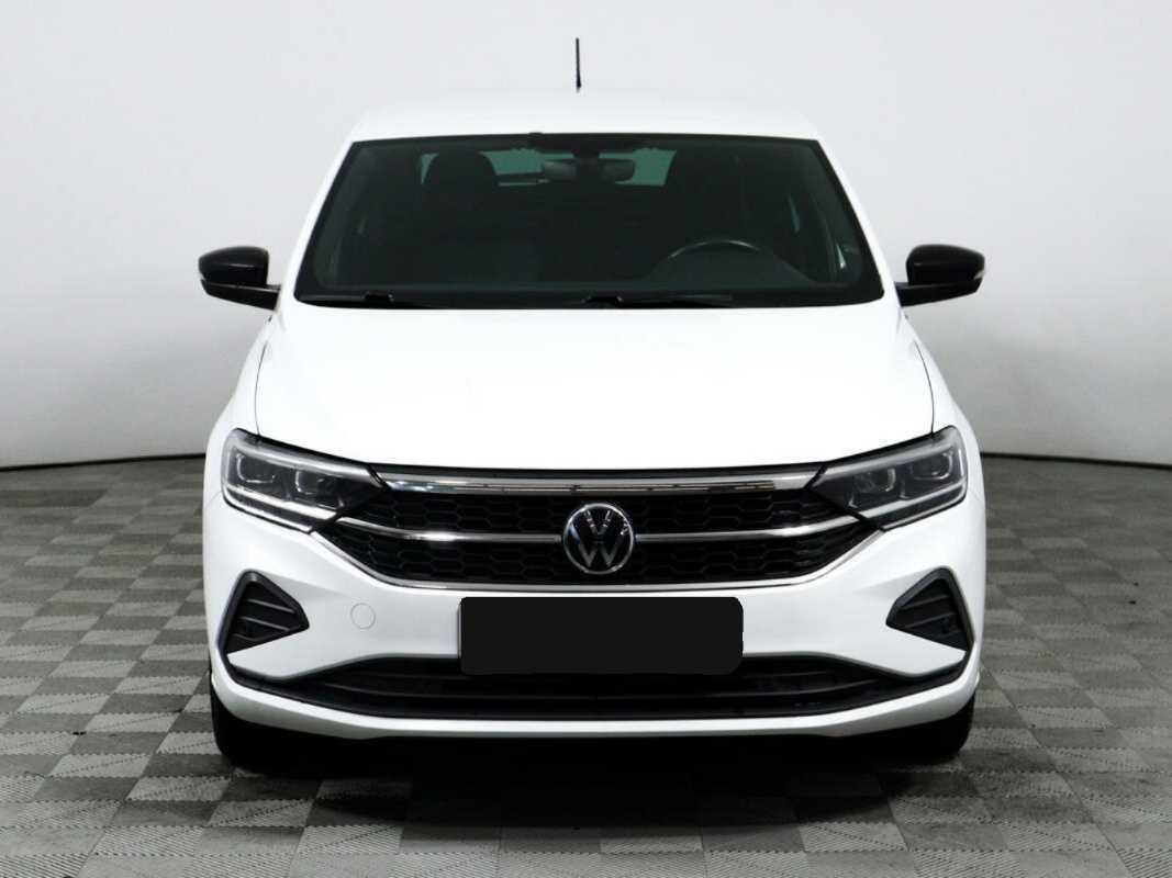 Volkswagen Polo с пробегом — 2021 год. Фото: #1