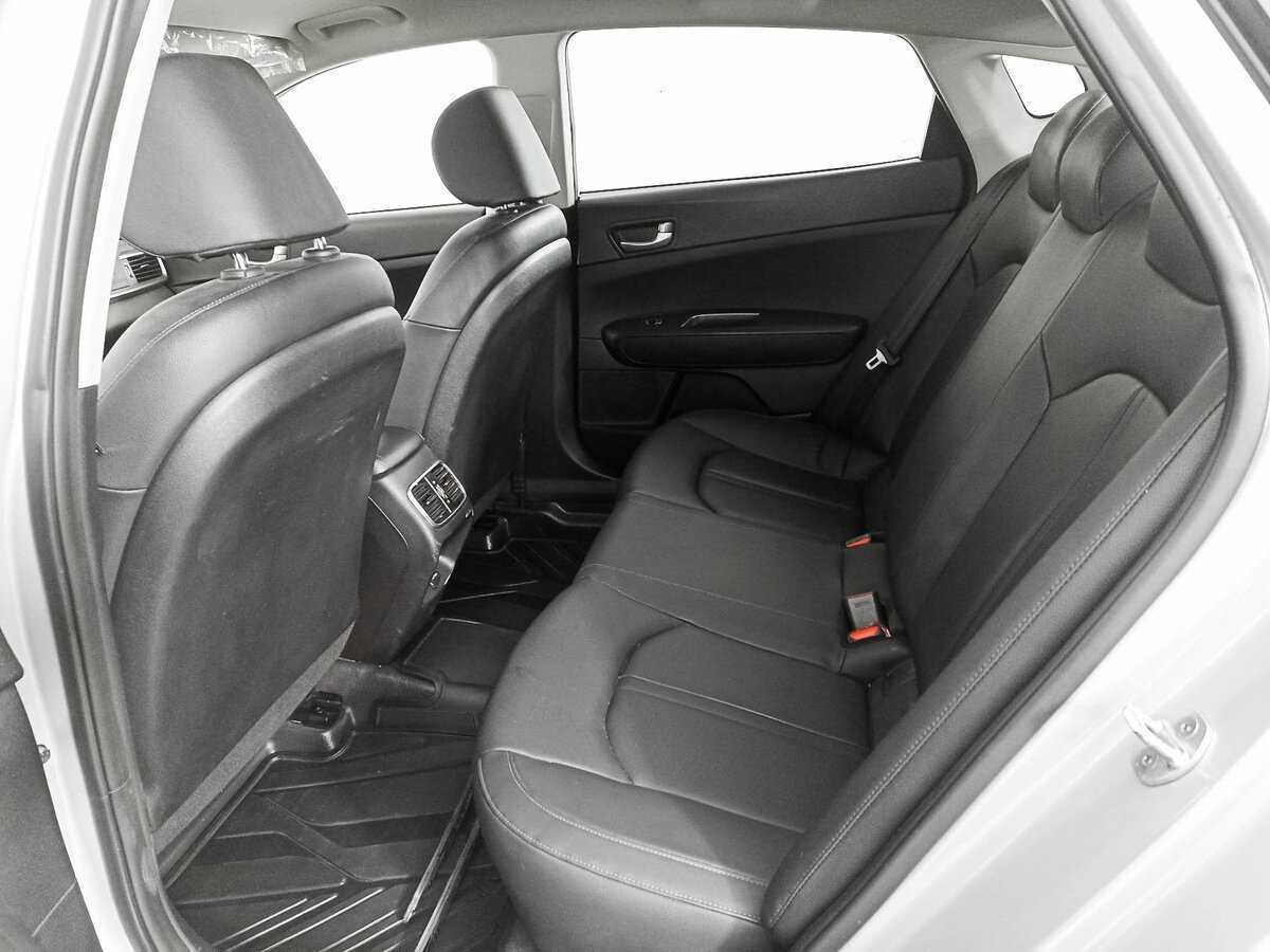 Kia K5 с пробегом — 2019 год. Фото: #9