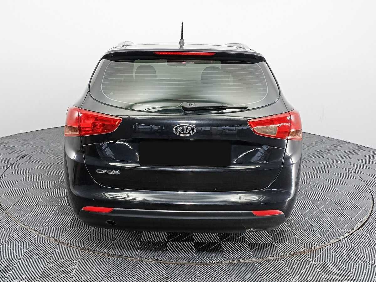 Kia Ceed с пробегом — 2015 год. Фото: #5