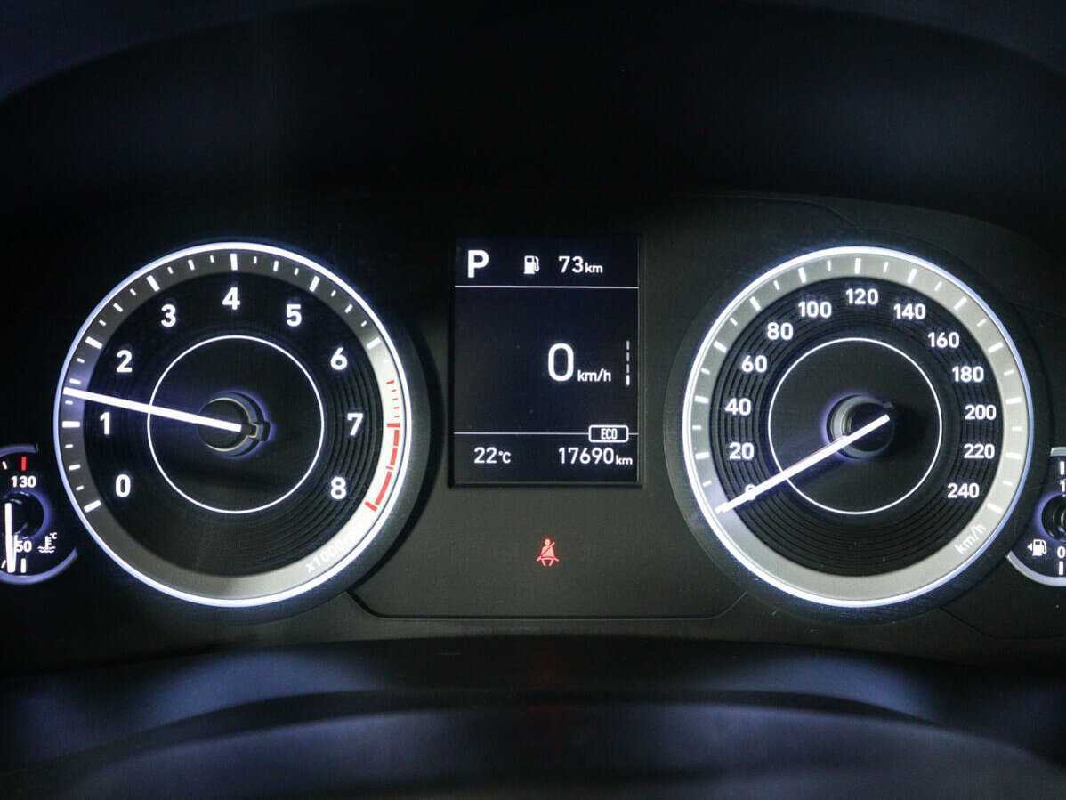 Hyundai Creta с пробегом — 2022 год. Фото: #8