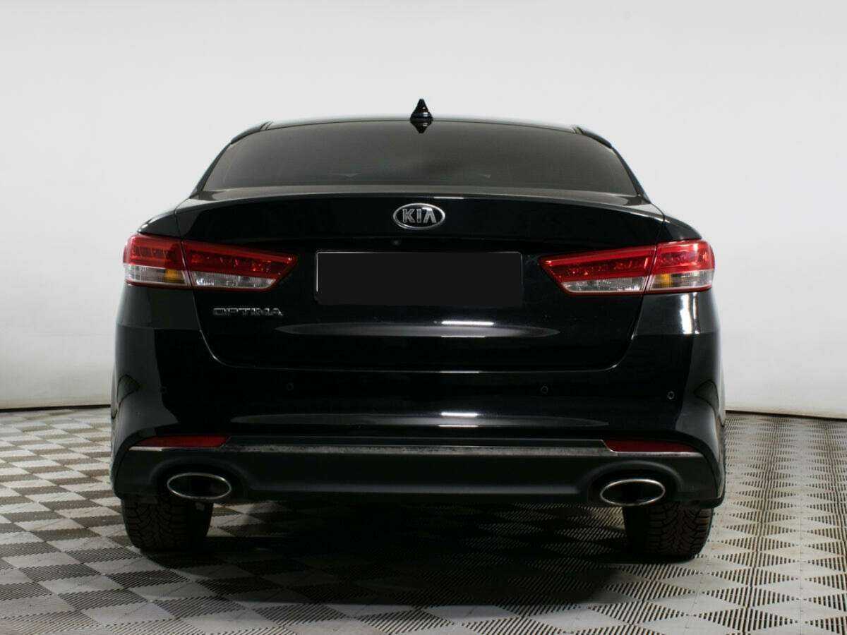 Kia Optima с пробегом — 2017 год. Фото: #5
