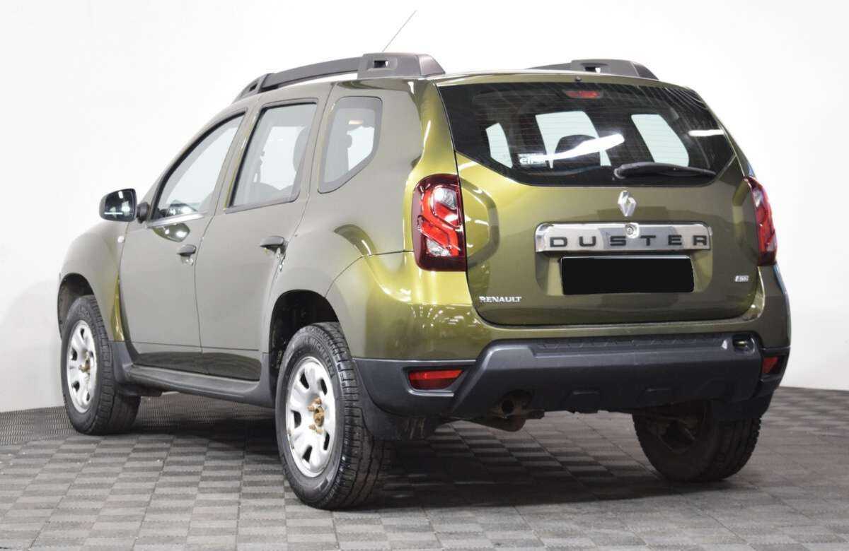 Renault Duster с пробегом — 2015 год. Фото: #4