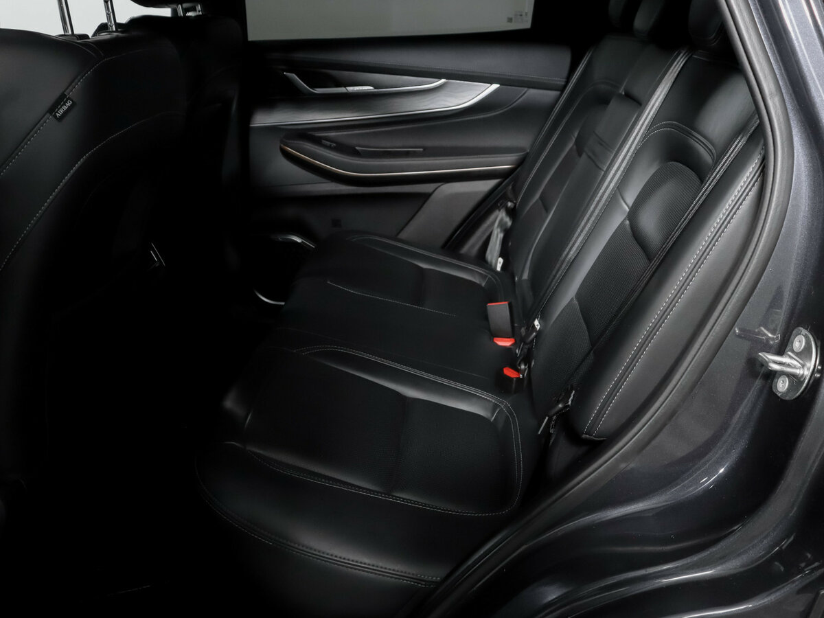 EXEED LX с пробегом — 2024 год. Фото: #9