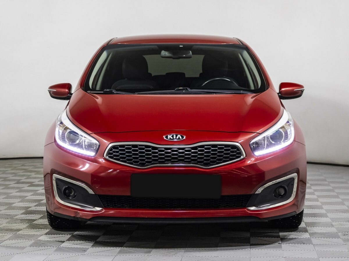 Kia Ceed с пробегом — 2017 год. Фото: #1