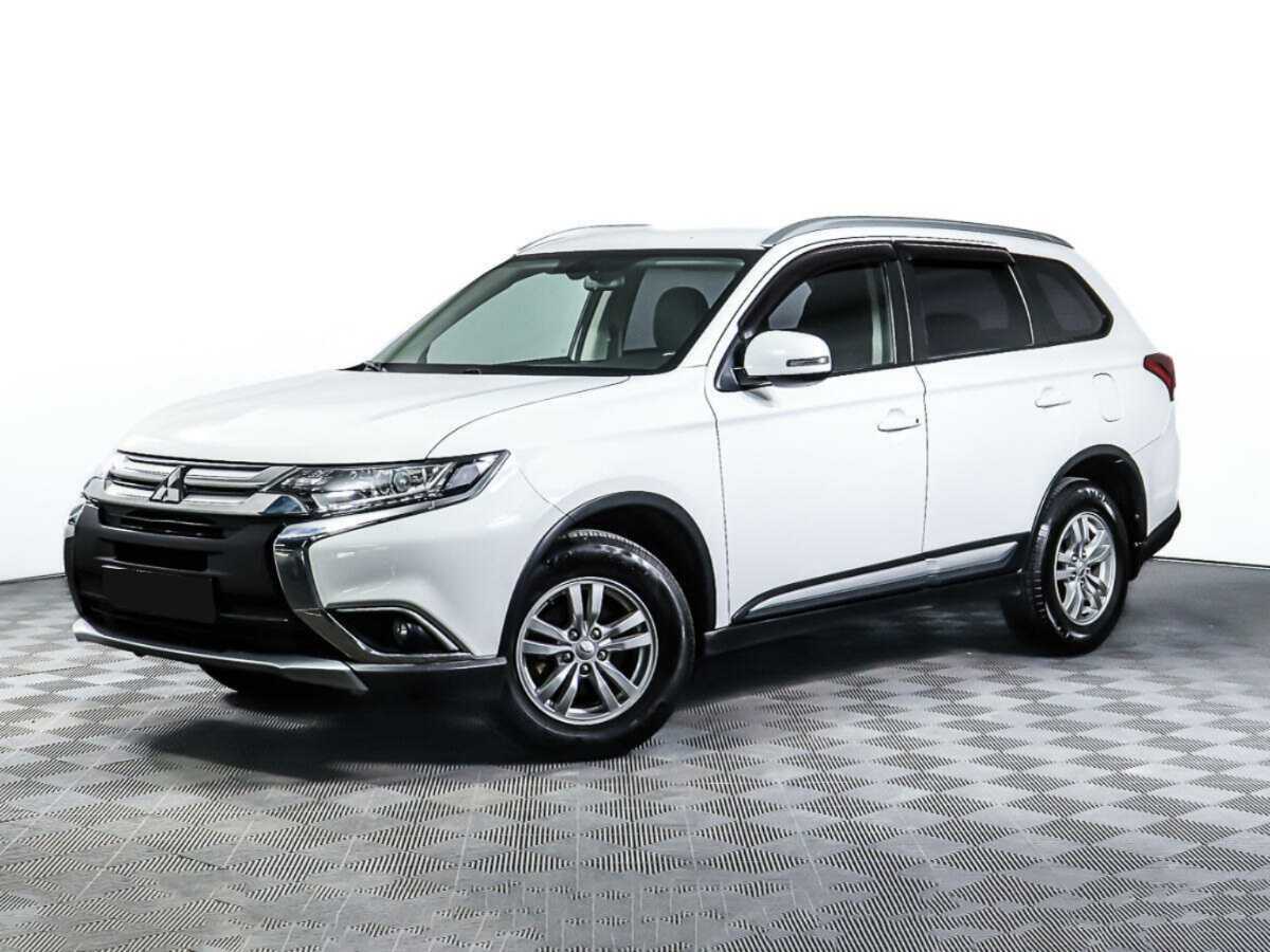 Mitsubishi Outlander с пробегом — 2018 год. Посмотреть фото