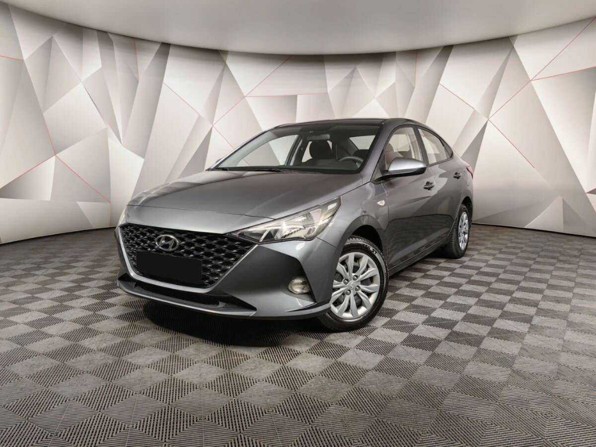 Hyundai Solaris с пробегом — 2022 год. Фото: #0