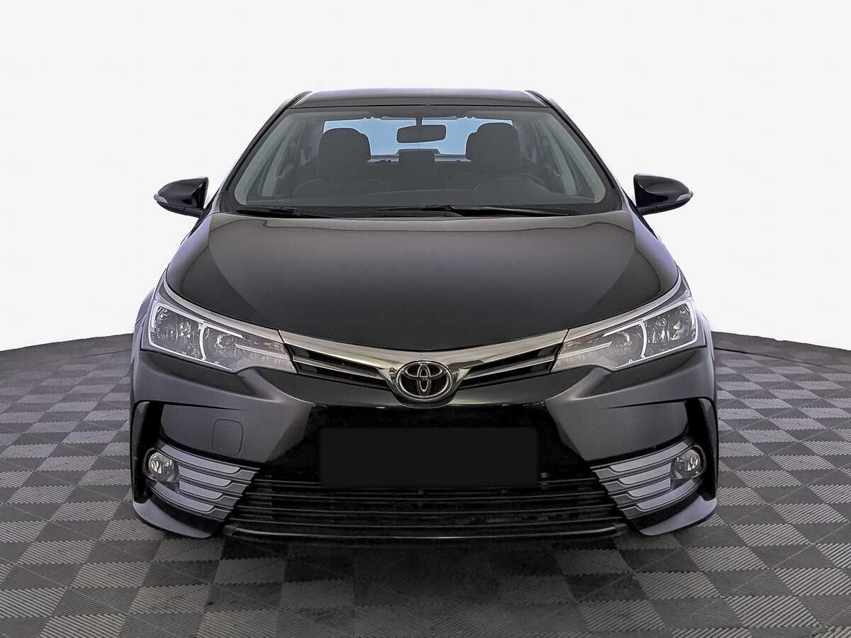 Toyota Corolla с пробегом — 2017 год. Фото: #1
