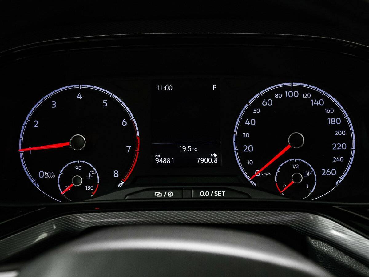 Volkswagen Polo с пробегом — 2020 год. Фото: #9