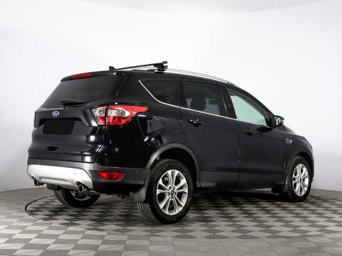 Ford Kuga с пробегом — 2017 год. Фото: #3