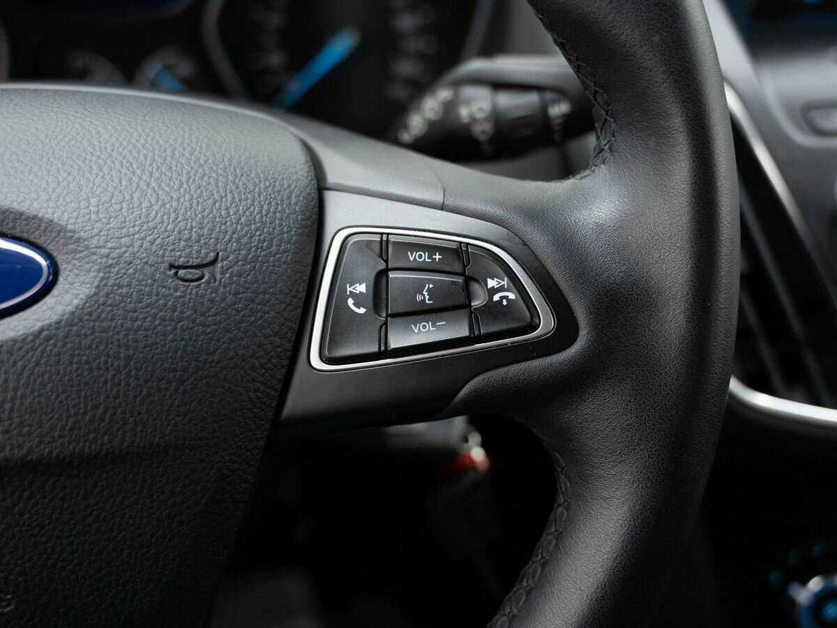 Ford Focus с пробегом — 2018 год. Фото: #18